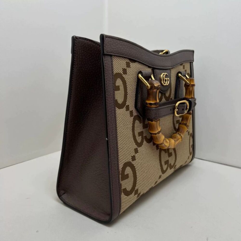 Gucci Women Pre-Loved Bag Very Good Condition - Picture 2 of 9